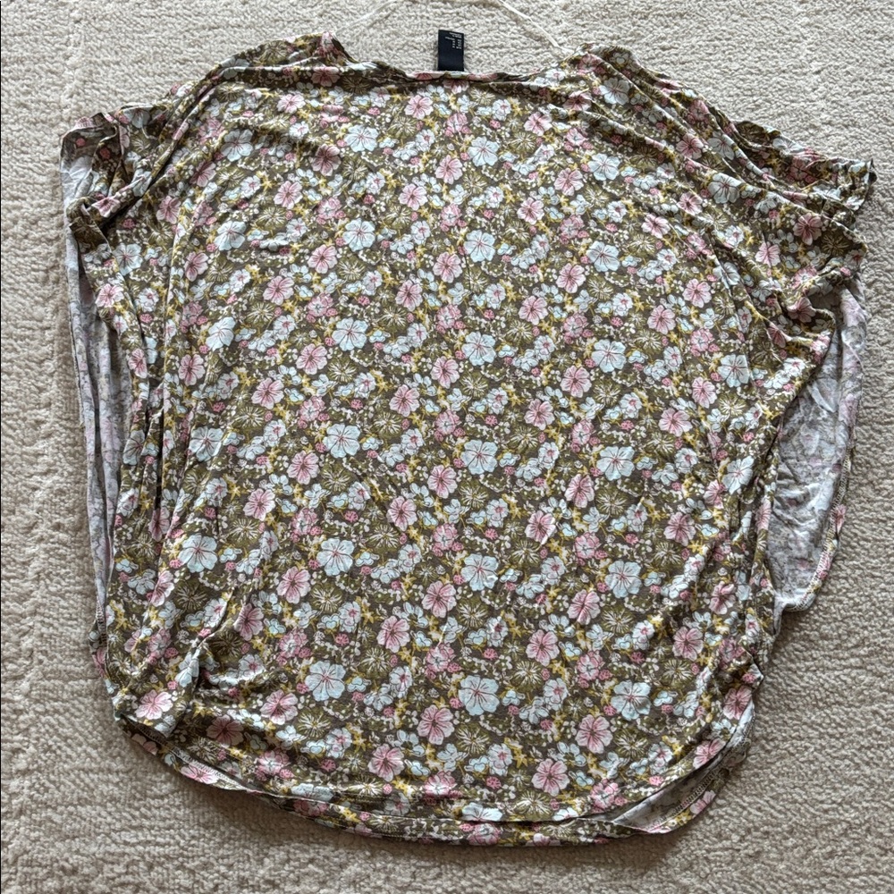 H&M green floral top size medium - Picture 6 of 6